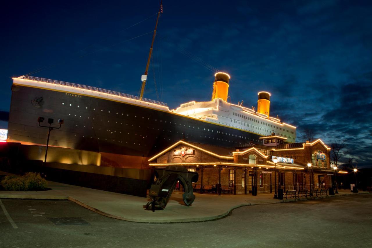 Three Bears Den, Hot Tub, Pool Table, Pool Access, 1089 Free Tickets Each Paid Day, Dollywood Inclu Villa Gatlinburg Exterior foto